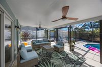 6903 34TH Avenue West, Bradenton, FL 34209