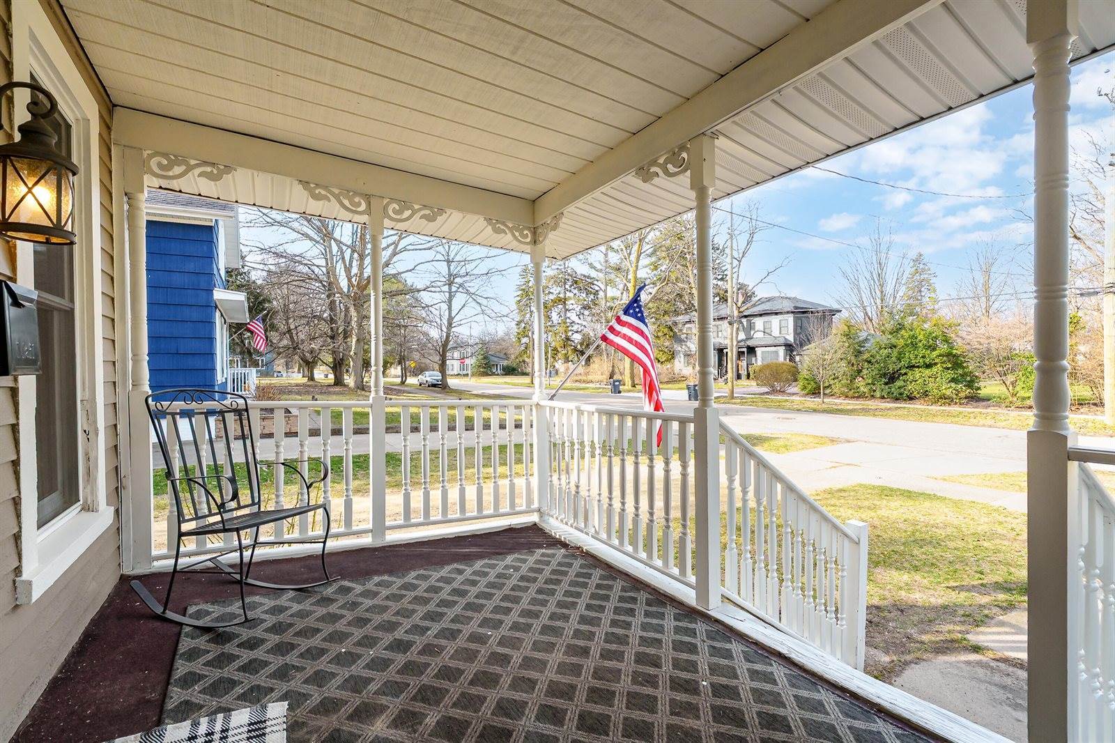 265 Bailey Avenue, South Haven, MI 49090