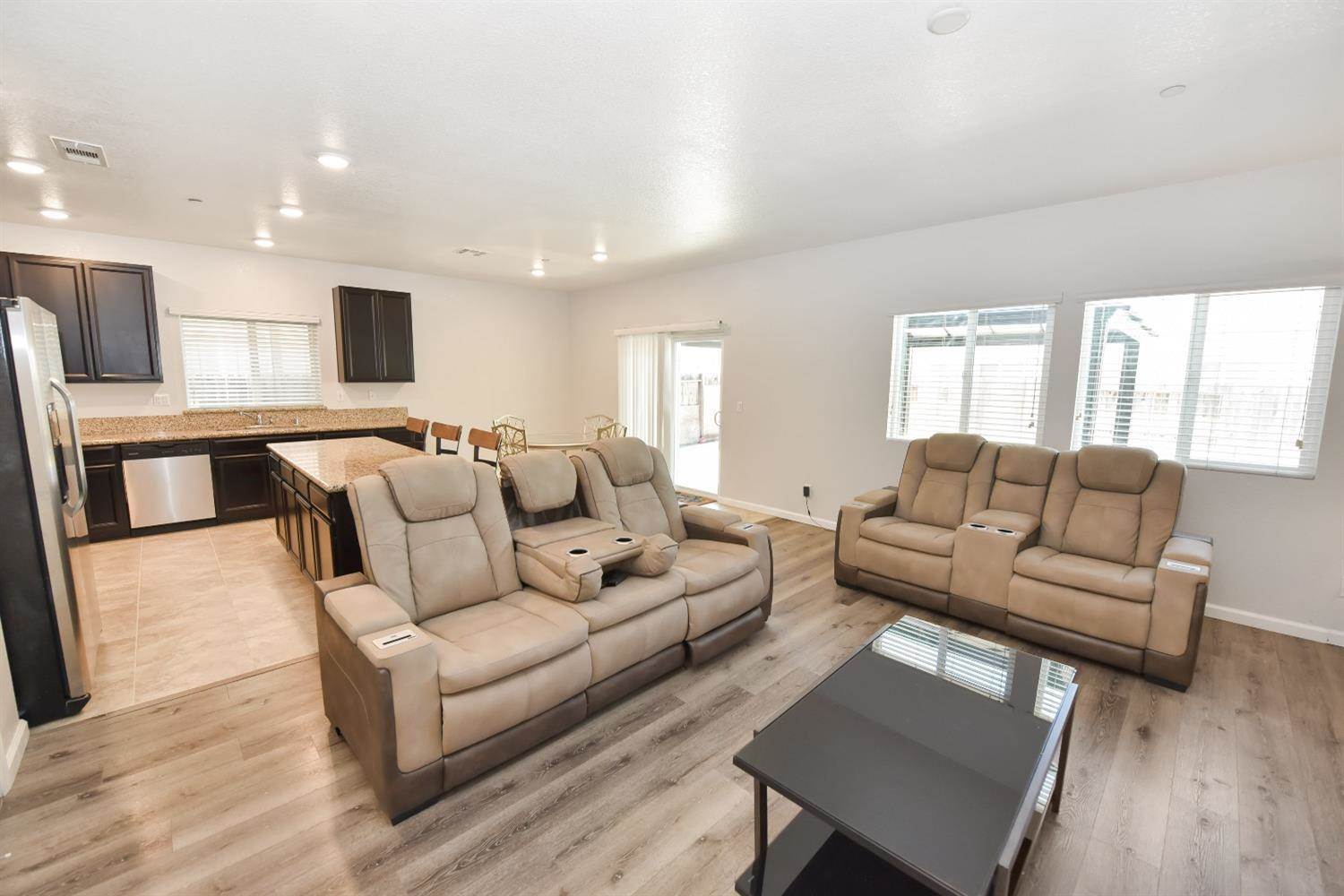 4579 Golden Cedar Street, Sacramento, CA 95834