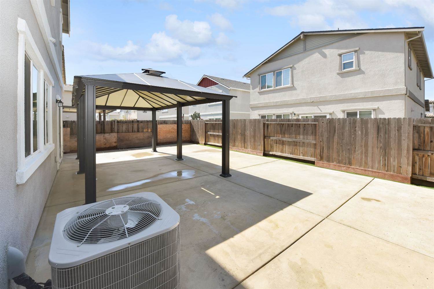 4579 Golden Cedar Street, Sacramento, CA 95834
