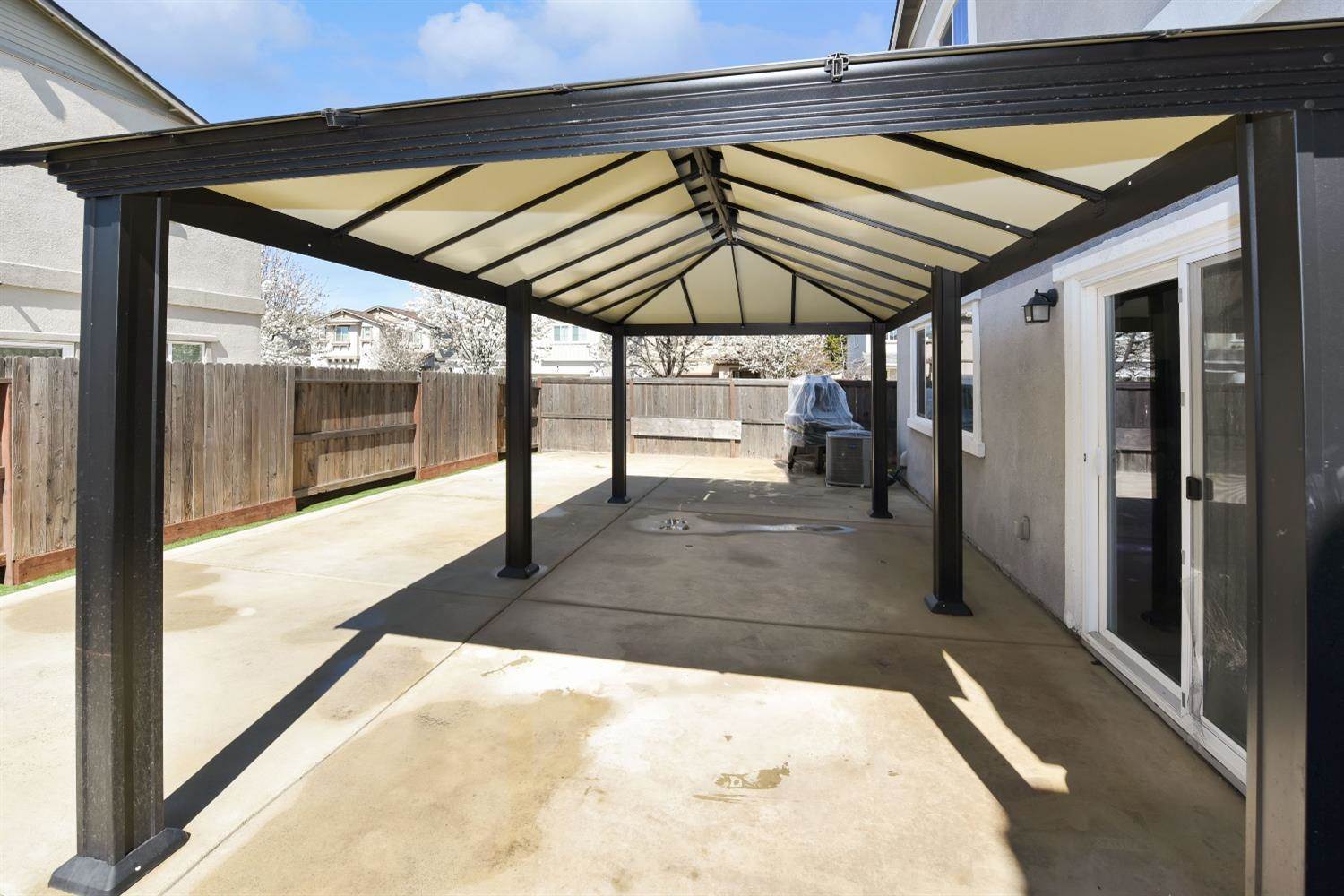 4579 Golden Cedar Street, Sacramento, CA 95834