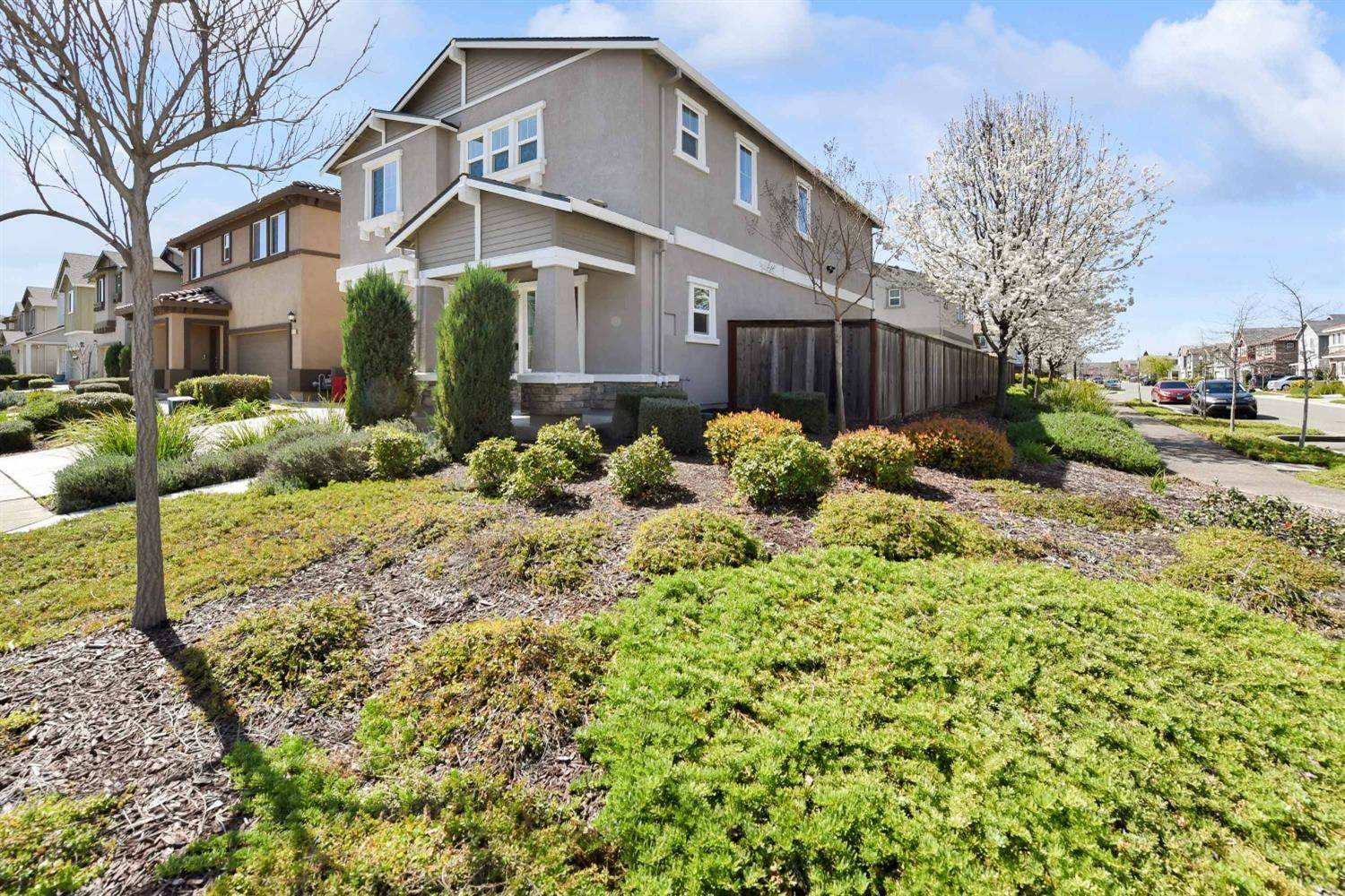 4579 Golden Cedar Street, Sacramento, CA 95834