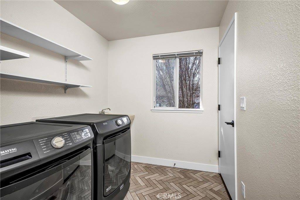 16624 Greenridge Road, Hidden Valley Lake, CA 95467