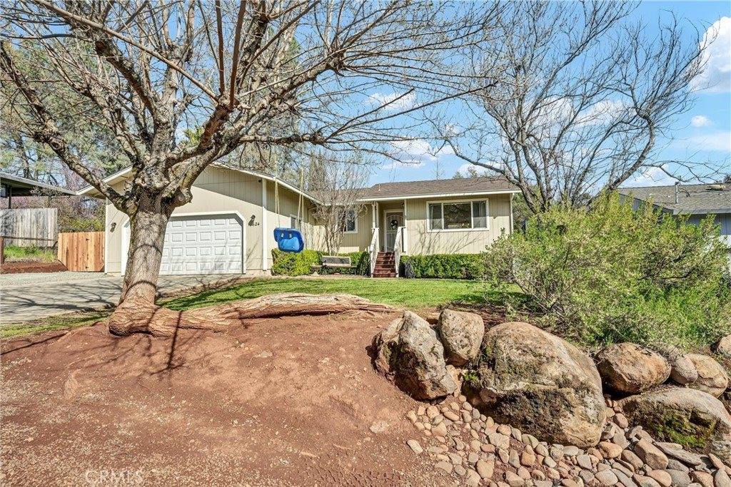 16624 Greenridge Road, Hidden Valley Lake, CA 95467