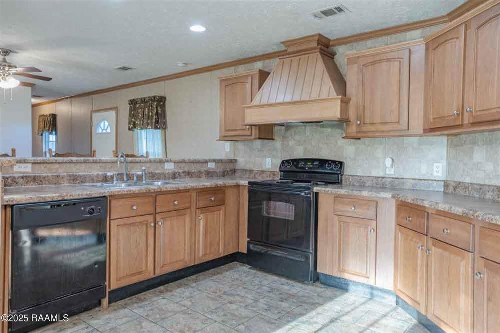 224 Jessie Richard Road, Sunset, LA 70584