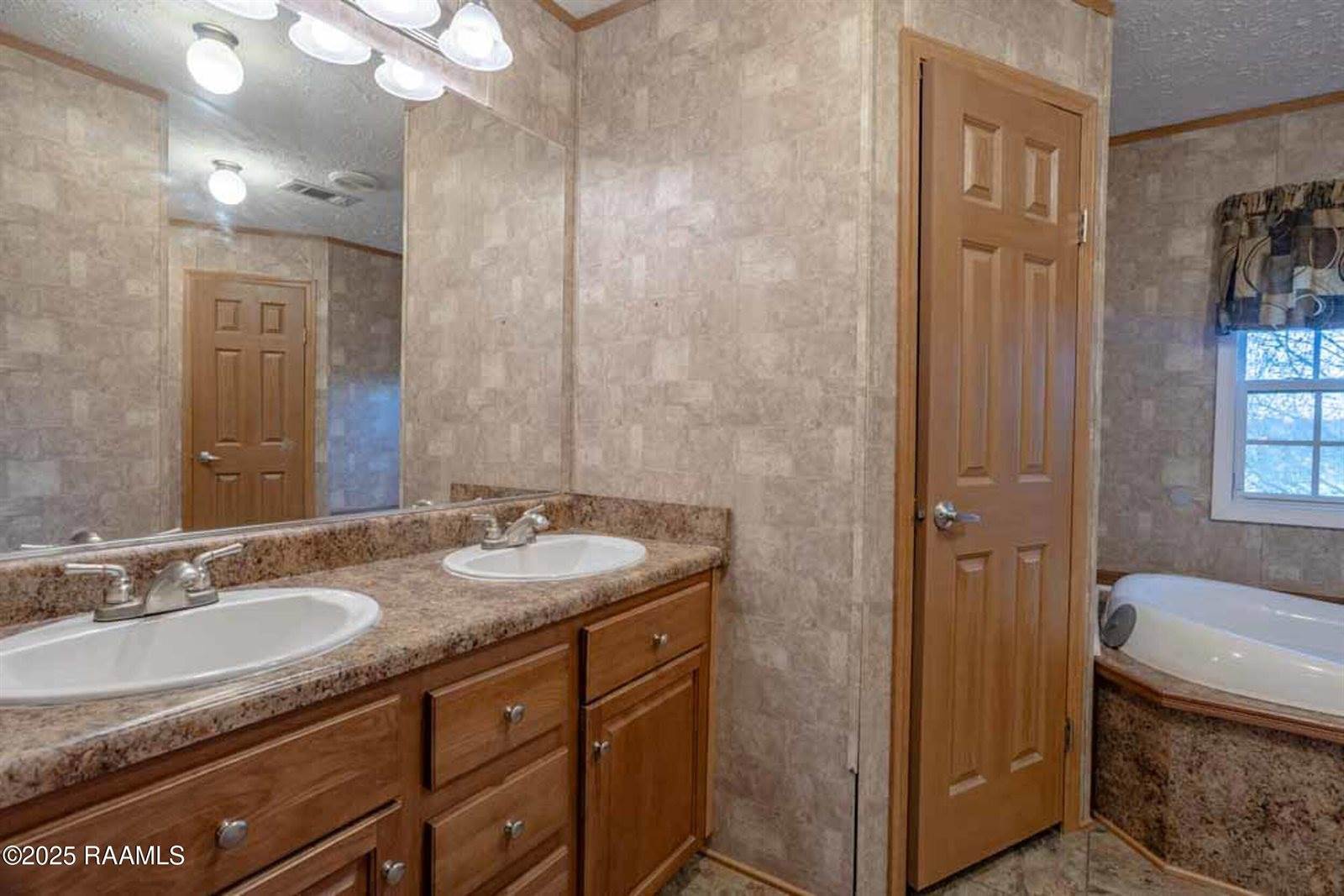 224 Jessie Richard Road, Sunset, LA 70584
