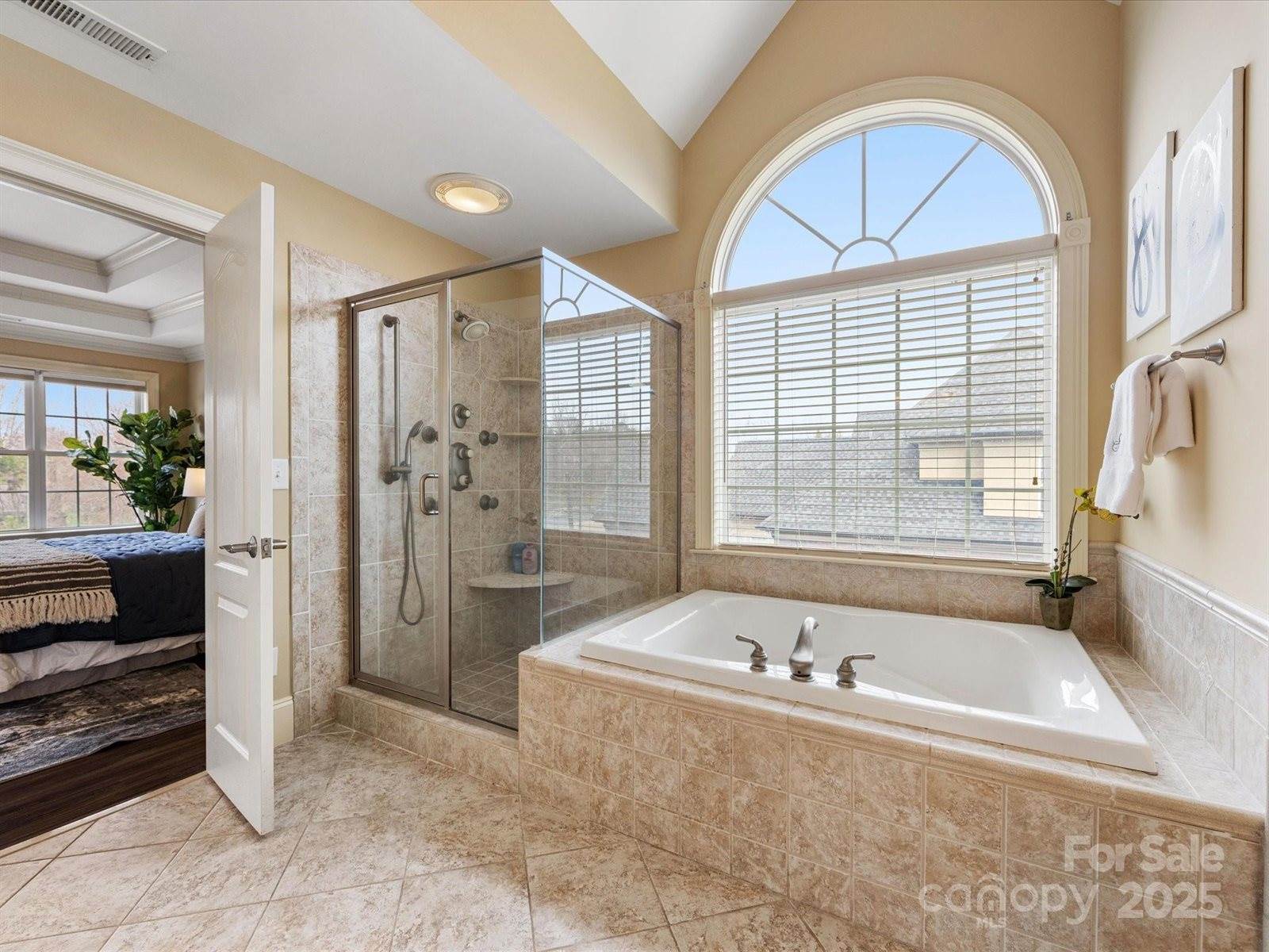 5501 Two Iron Drive, Matthews, NC 28104