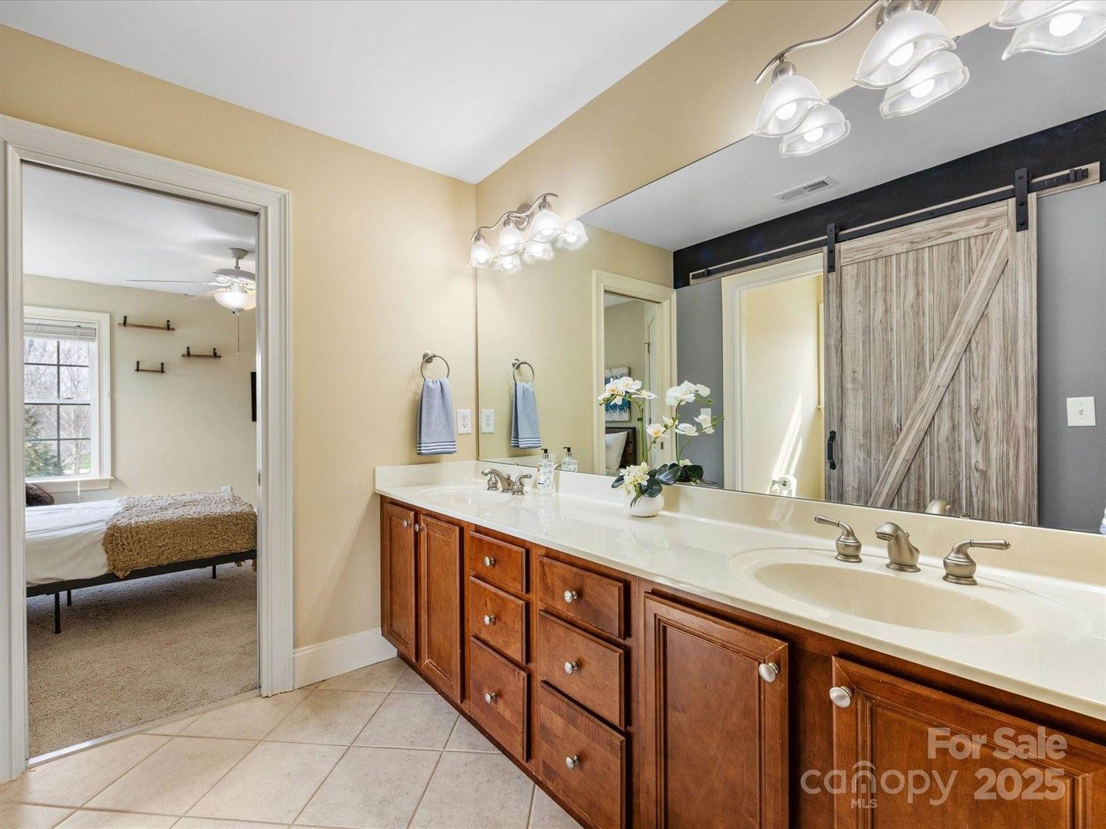 5501 Two Iron Drive, Matthews, NC 28104