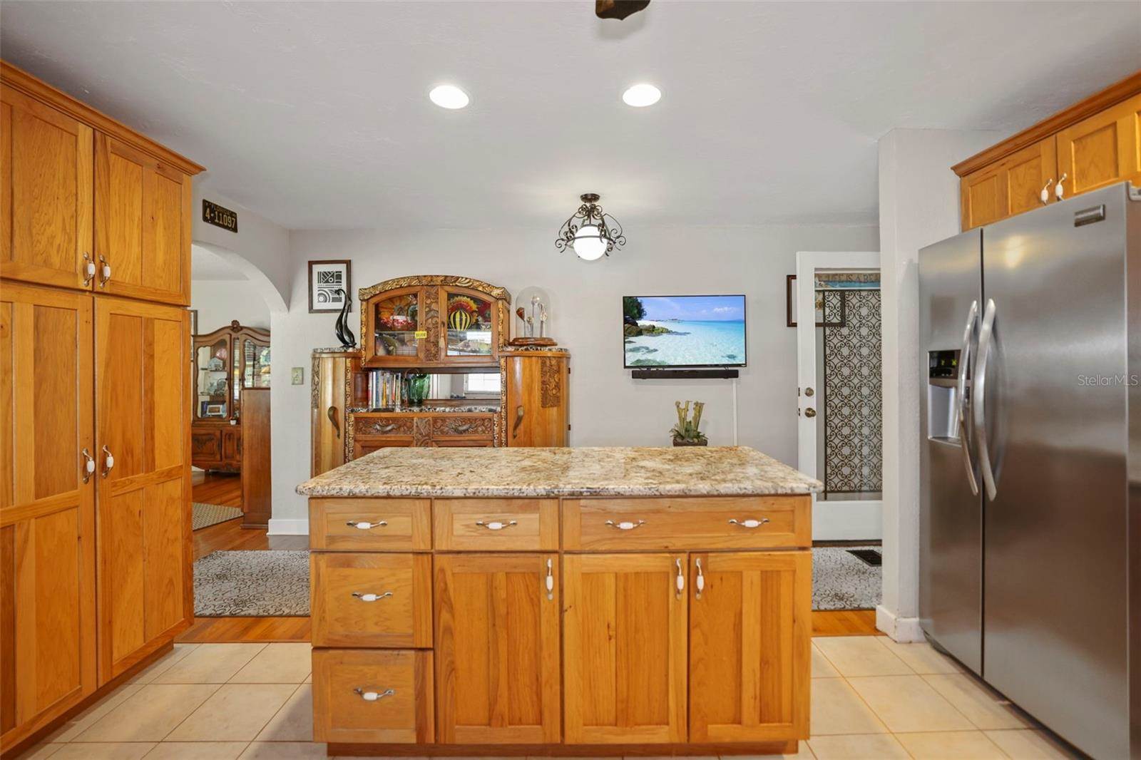 225 Garden Circle South, Dunedin, FL 34698