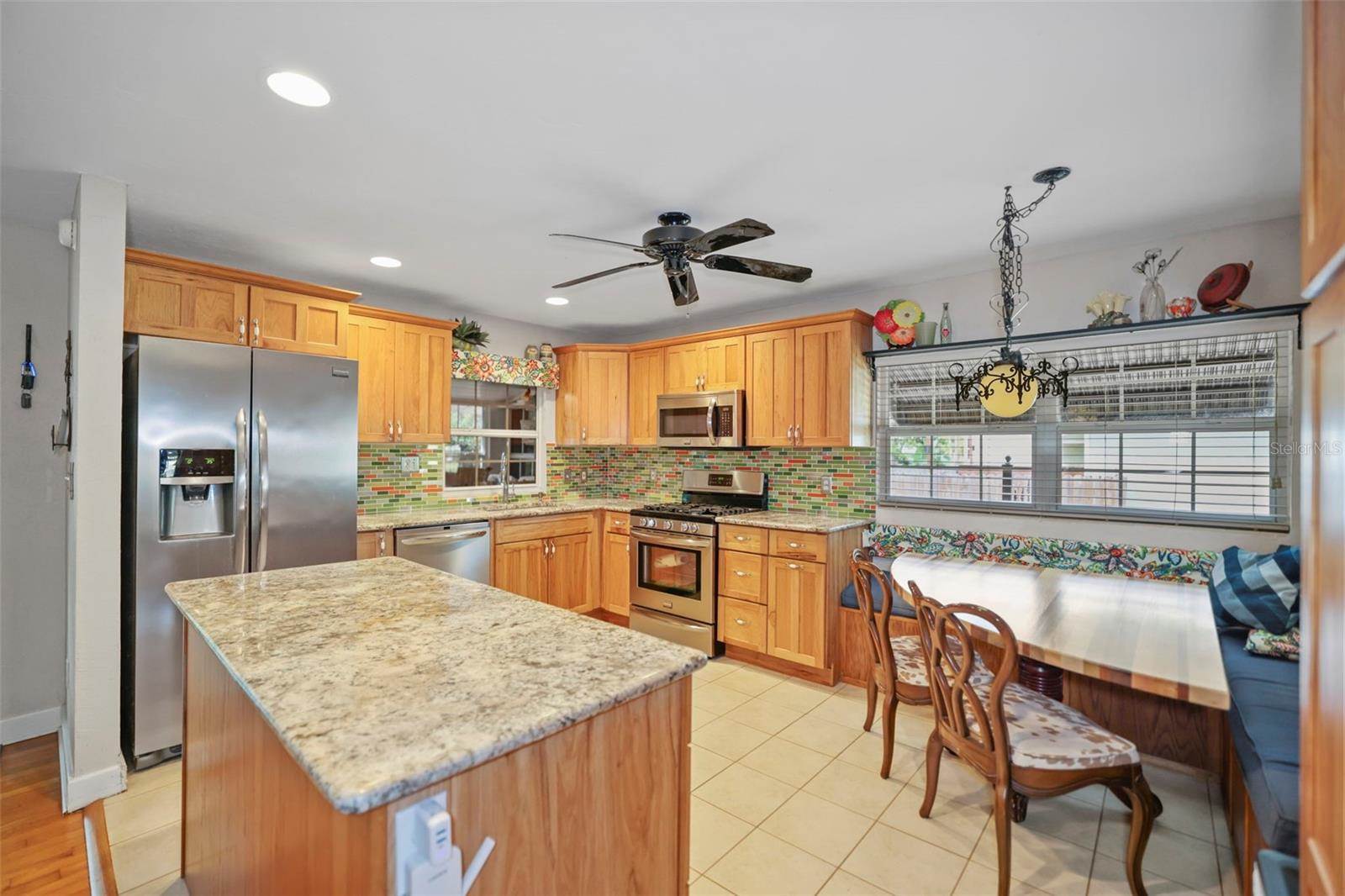 225 Garden Circle South, Dunedin, FL 34698
