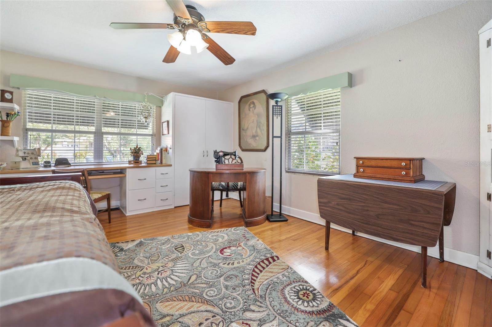 225 Garden Circle South, Dunedin, FL 34698