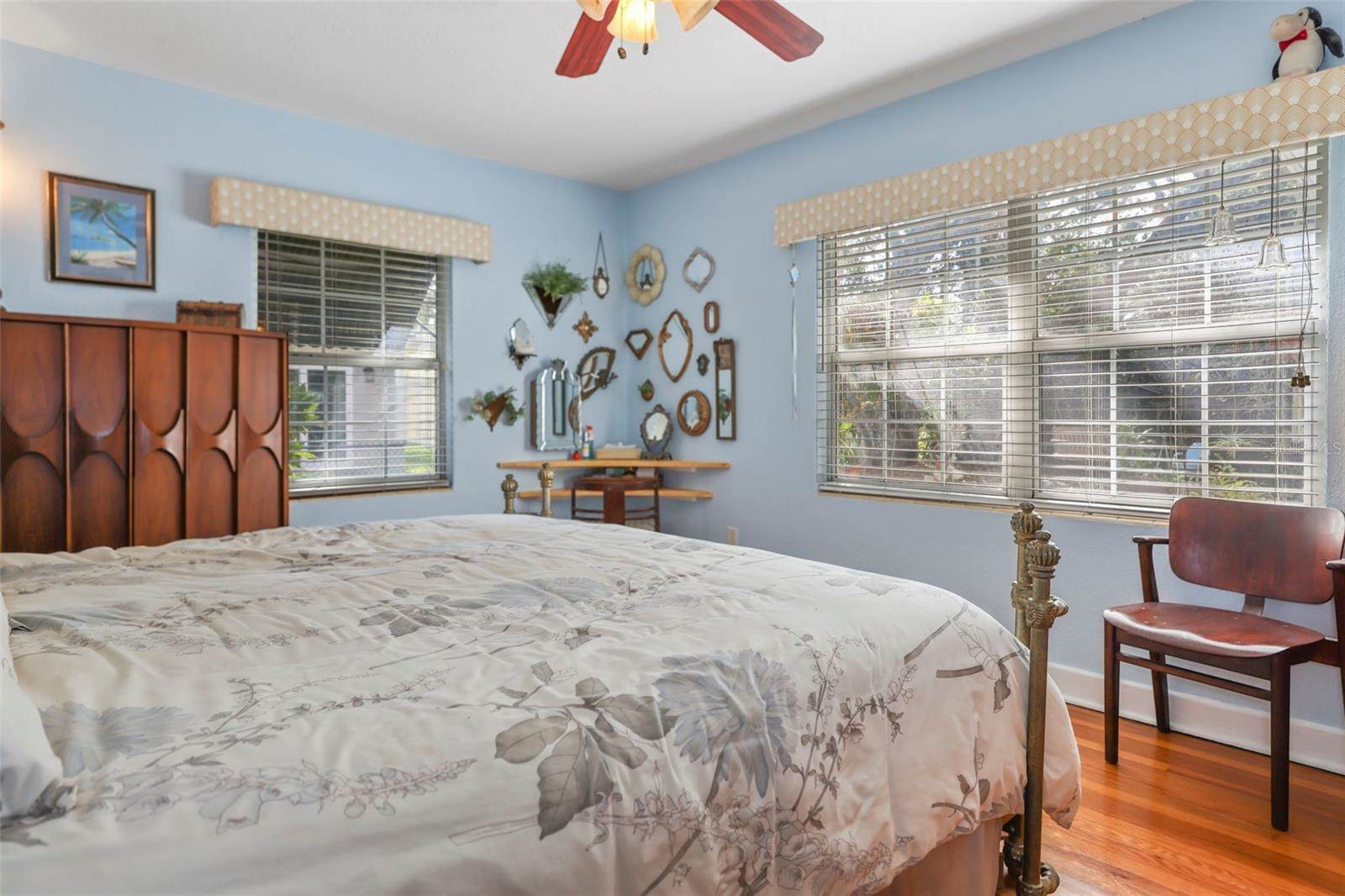 225 Garden Circle South, Dunedin, FL 34698