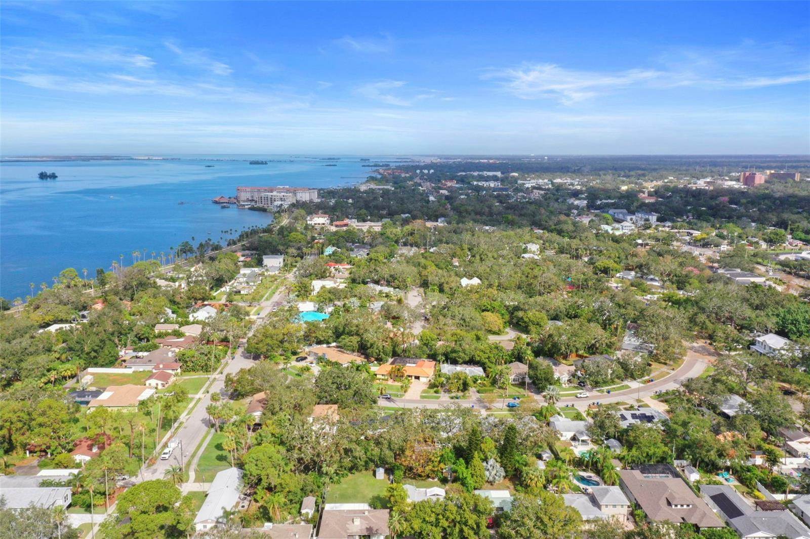 225 Garden Circle South, Dunedin, FL 34698