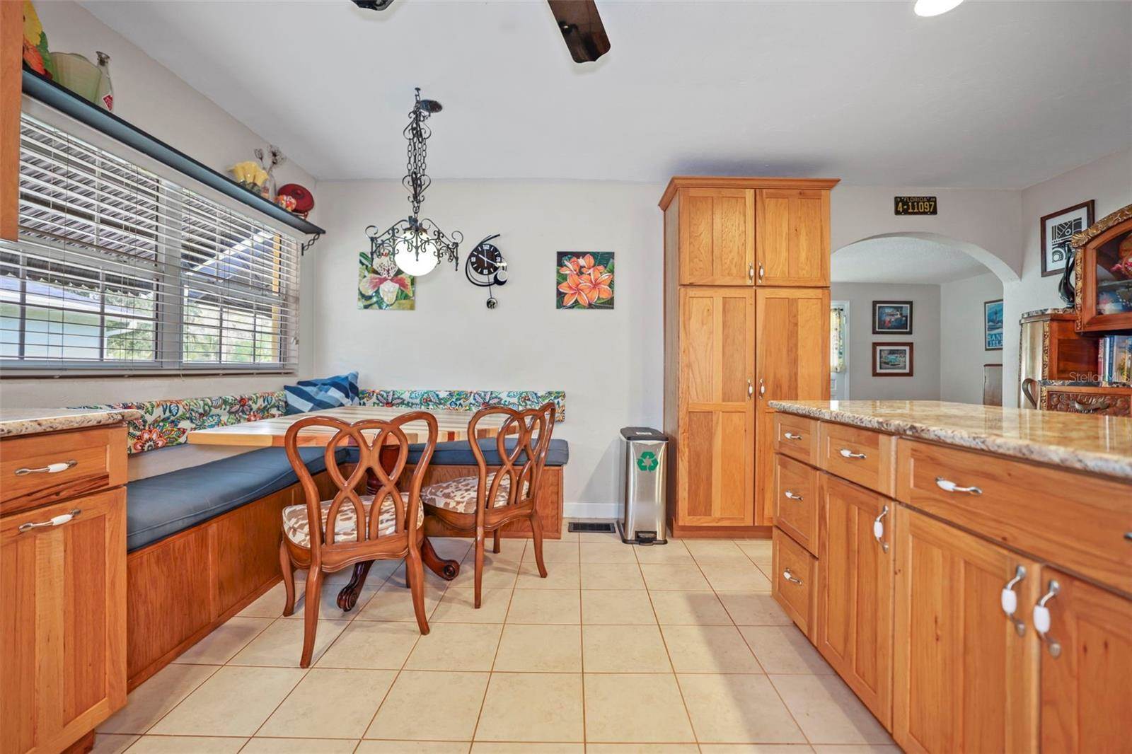 225 Garden Circle South, Dunedin, FL 34698