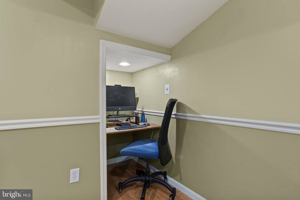 6371 Woodland Forest Drive, Elkridge, MD 21075