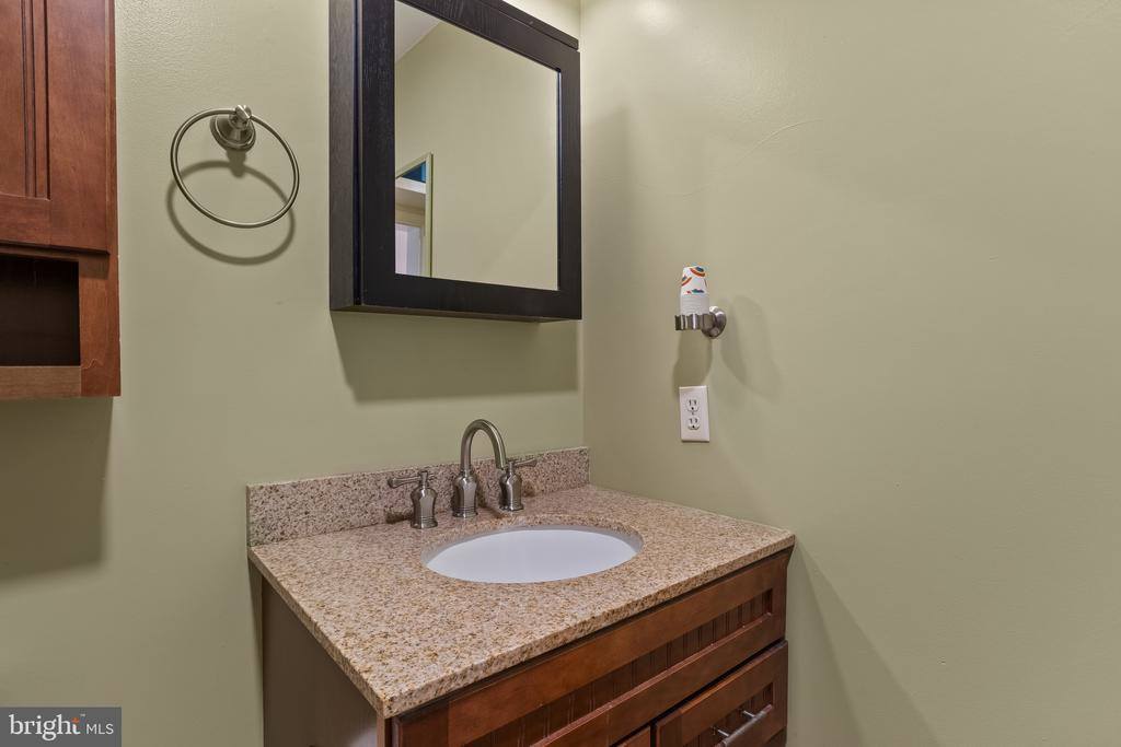 6371 Woodland Forest Drive, Elkridge, MD 21075