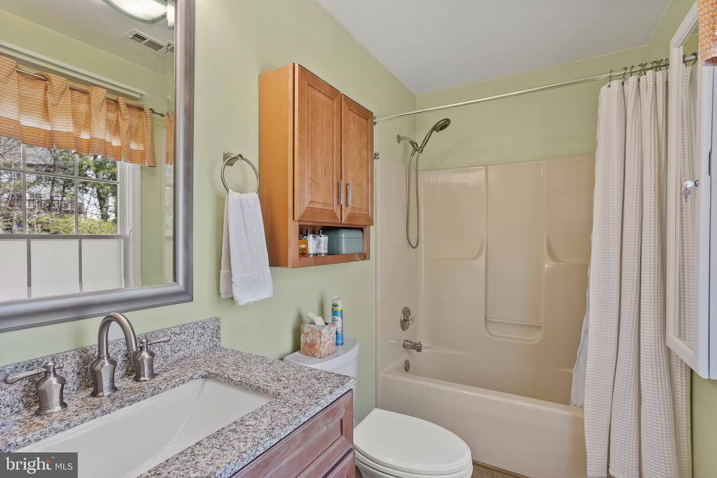 6371 Woodland Forest Drive, Elkridge, MD 21075