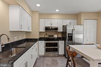 6371 Woodland Forest Drive, Elkridge, MD 21075