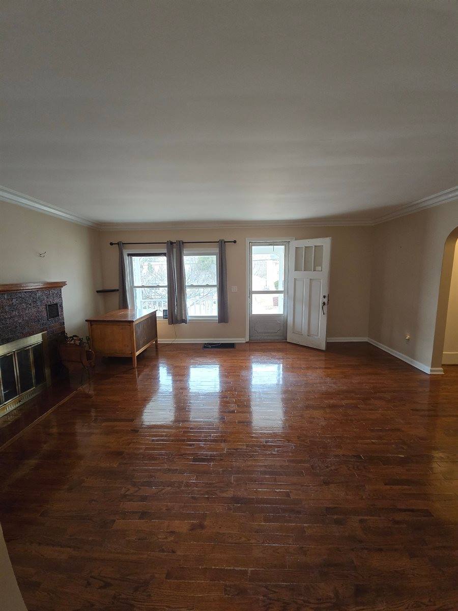 360 Okemos Street, MasonCity_Ingham, MI 48854