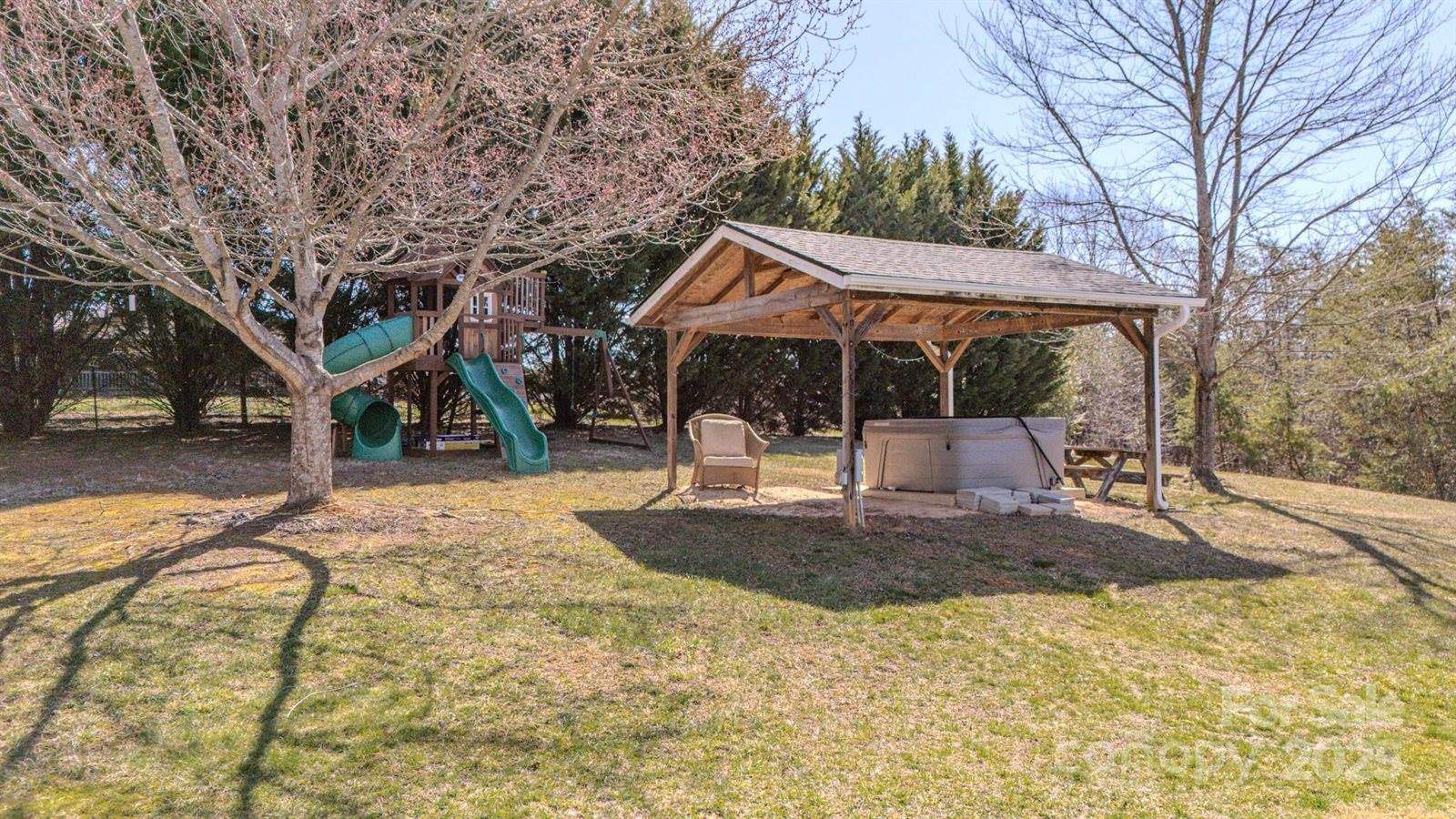 351 Morlin Acres Drive, Marshall, NC 28753