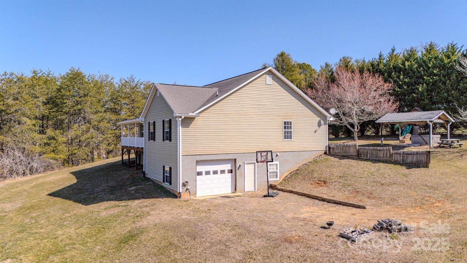 351 Morlin Acres Drive, Marshall, NC 28753