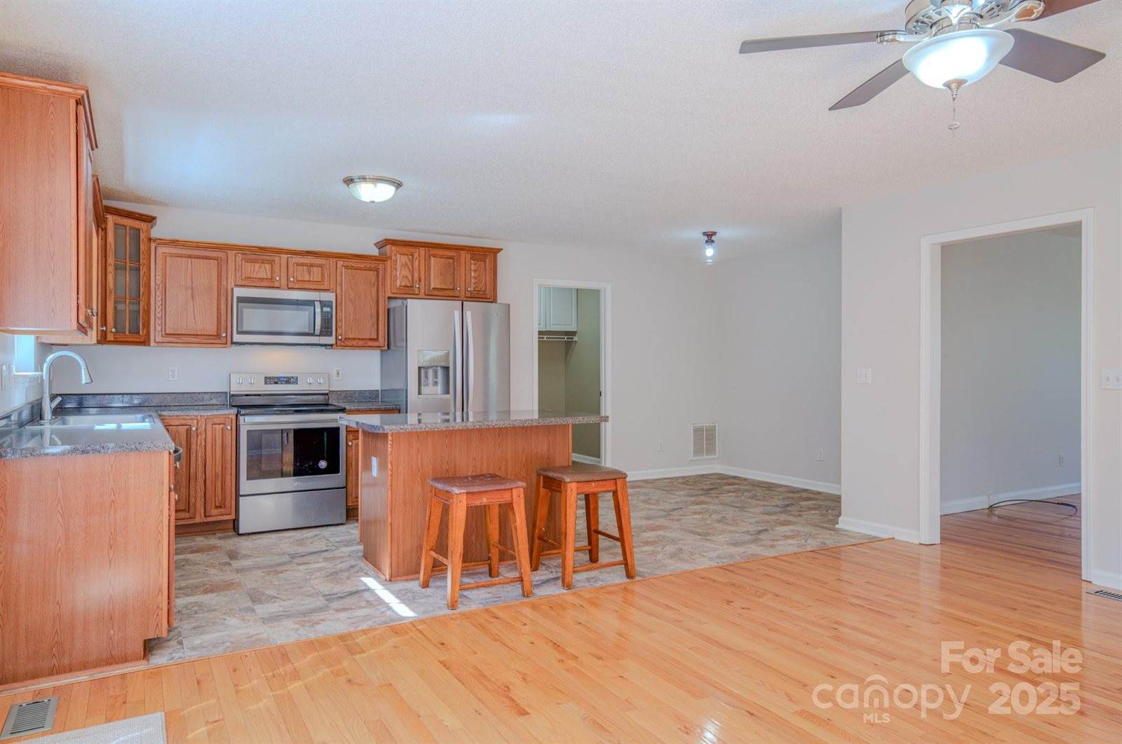 351 Morlin Acres Drive, Marshall, NC 28753