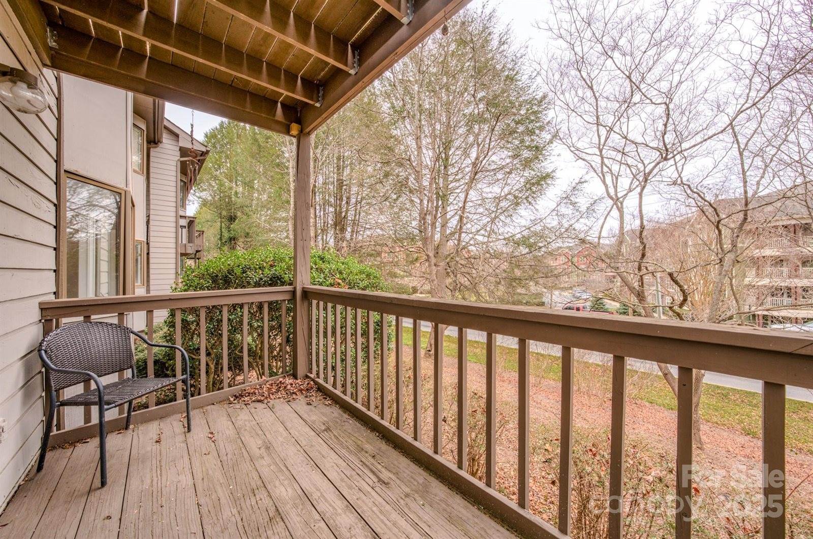 201 Racquet Club Road, #19, Asheville, NC 28803