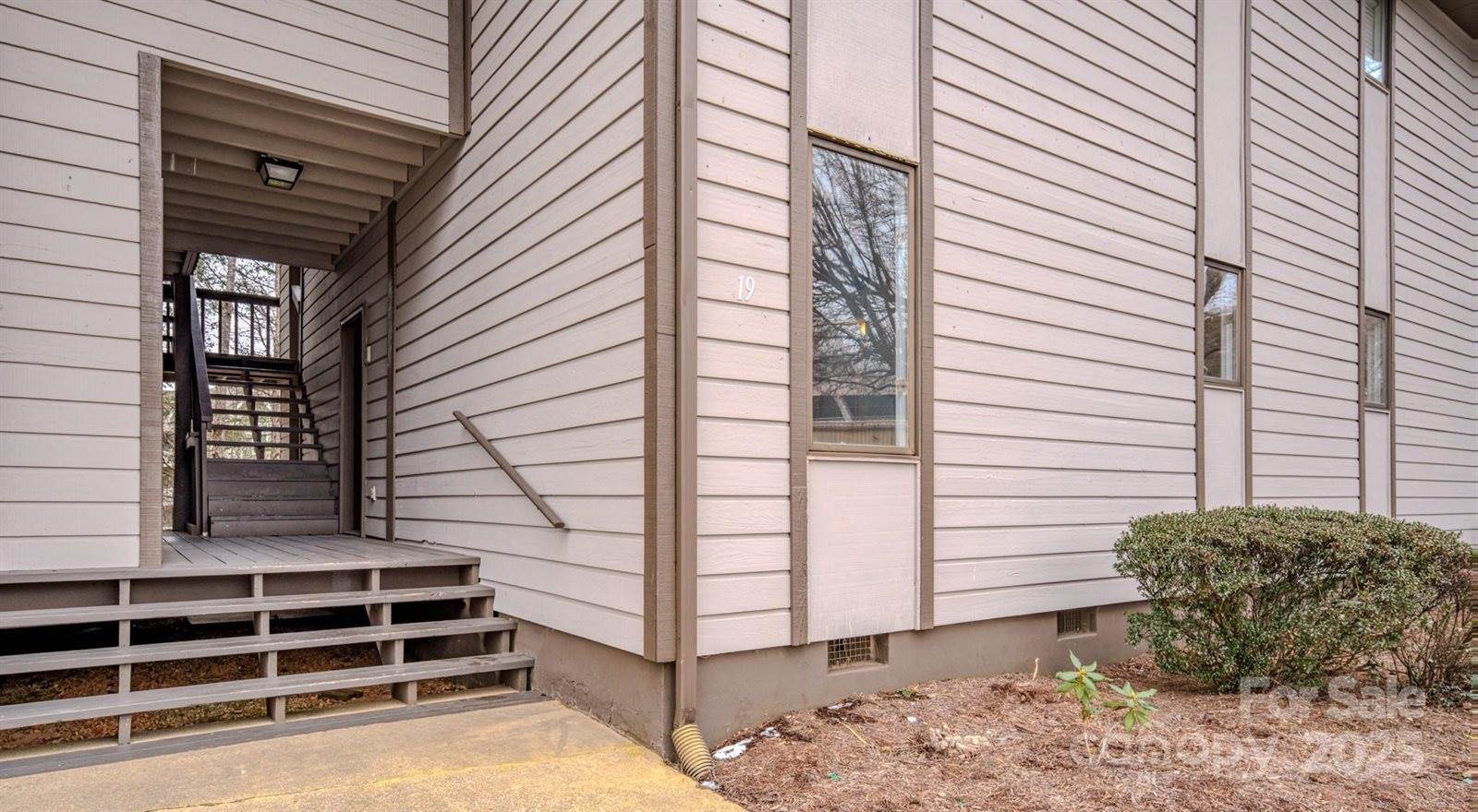 201 Racquet Club Road, #19, Asheville, NC 28803