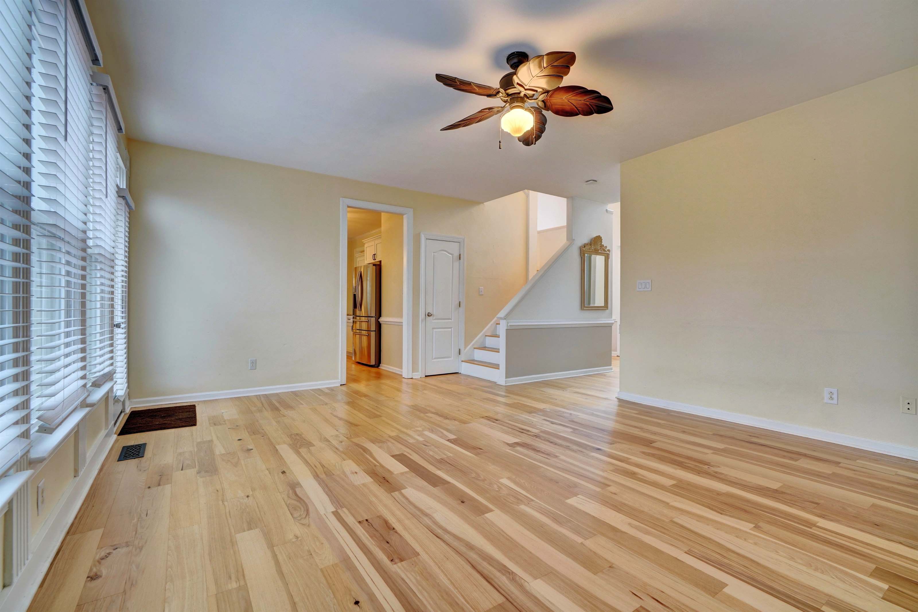 817 Forest Lakes Dr, Chesapeake, VA 23322