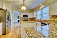 817 Forest Lakes Dr, Chesapeake, VA 23322