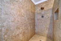 817 Forest Lakes Dr, Chesapeake, VA 23322