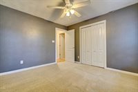 817 Forest Lakes Dr, Chesapeake, VA 23322
