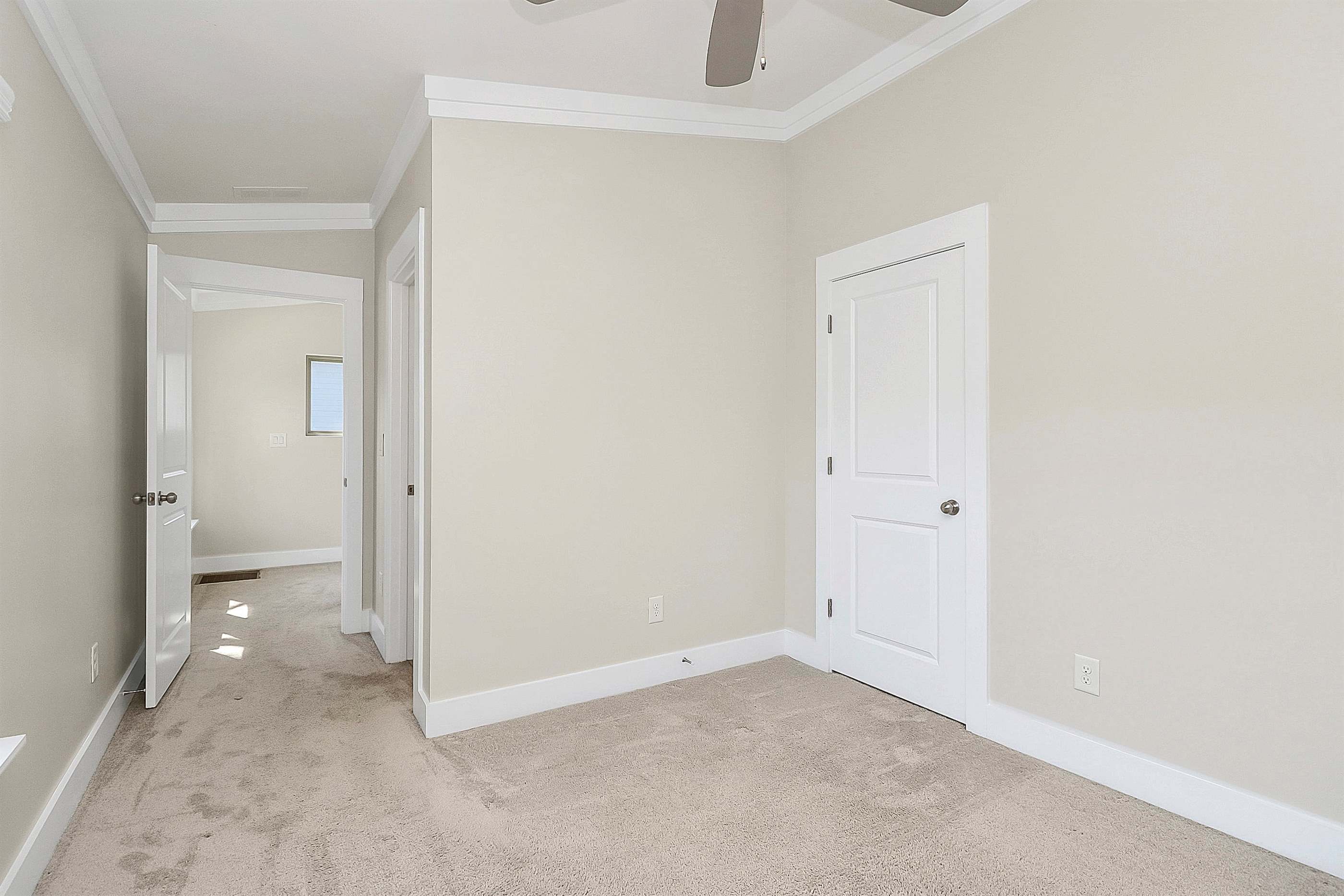 1037 Pierre Dr, Charlotte, NC 28205