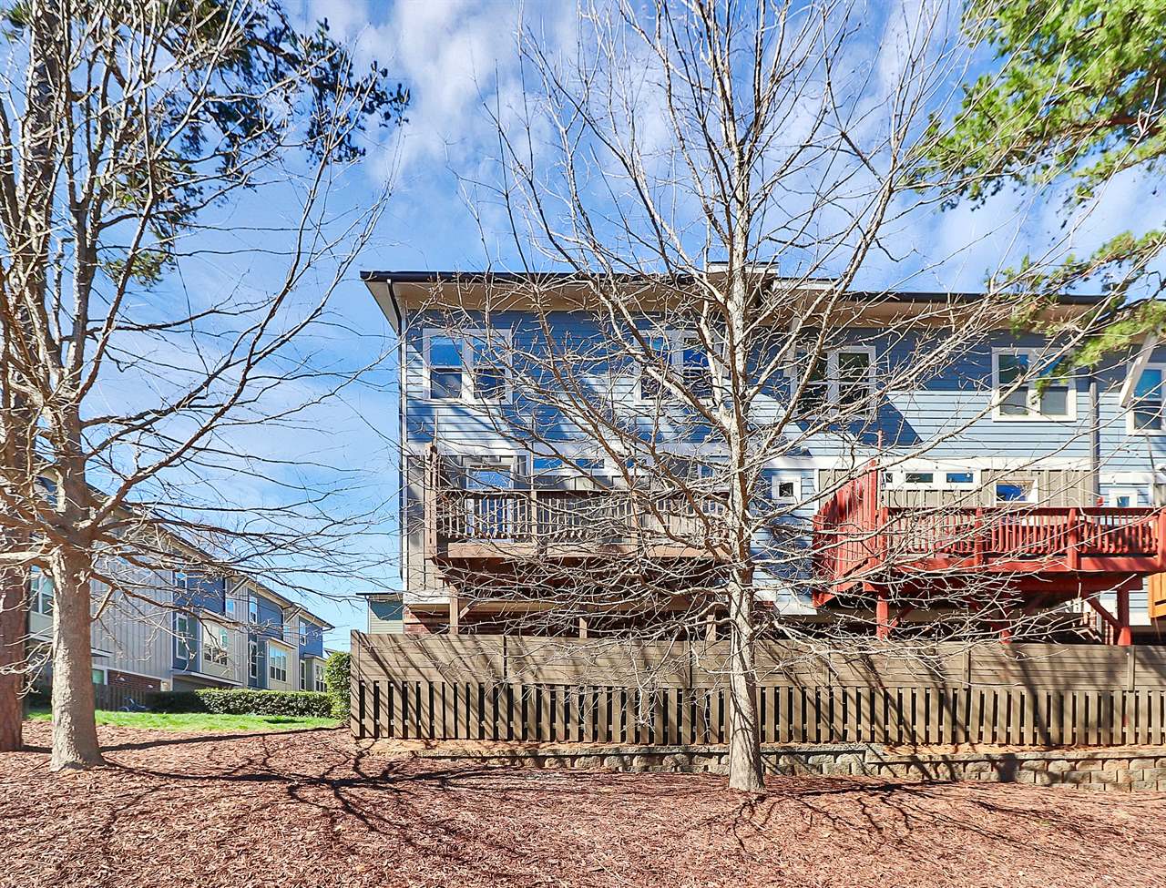 1037 Pierre Dr, Charlotte, NC 28205