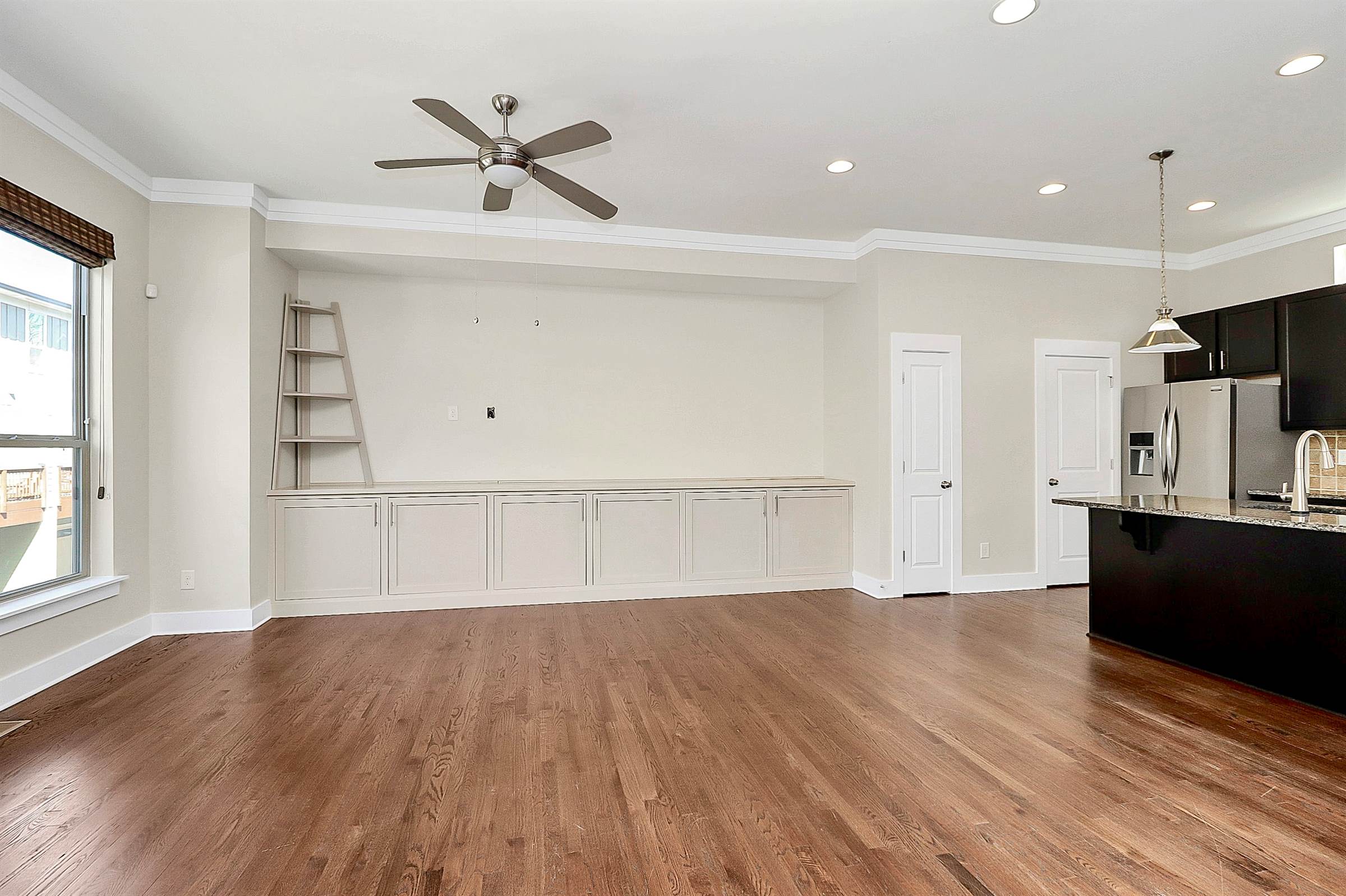 1037 Pierre Dr, Charlotte, NC 28205