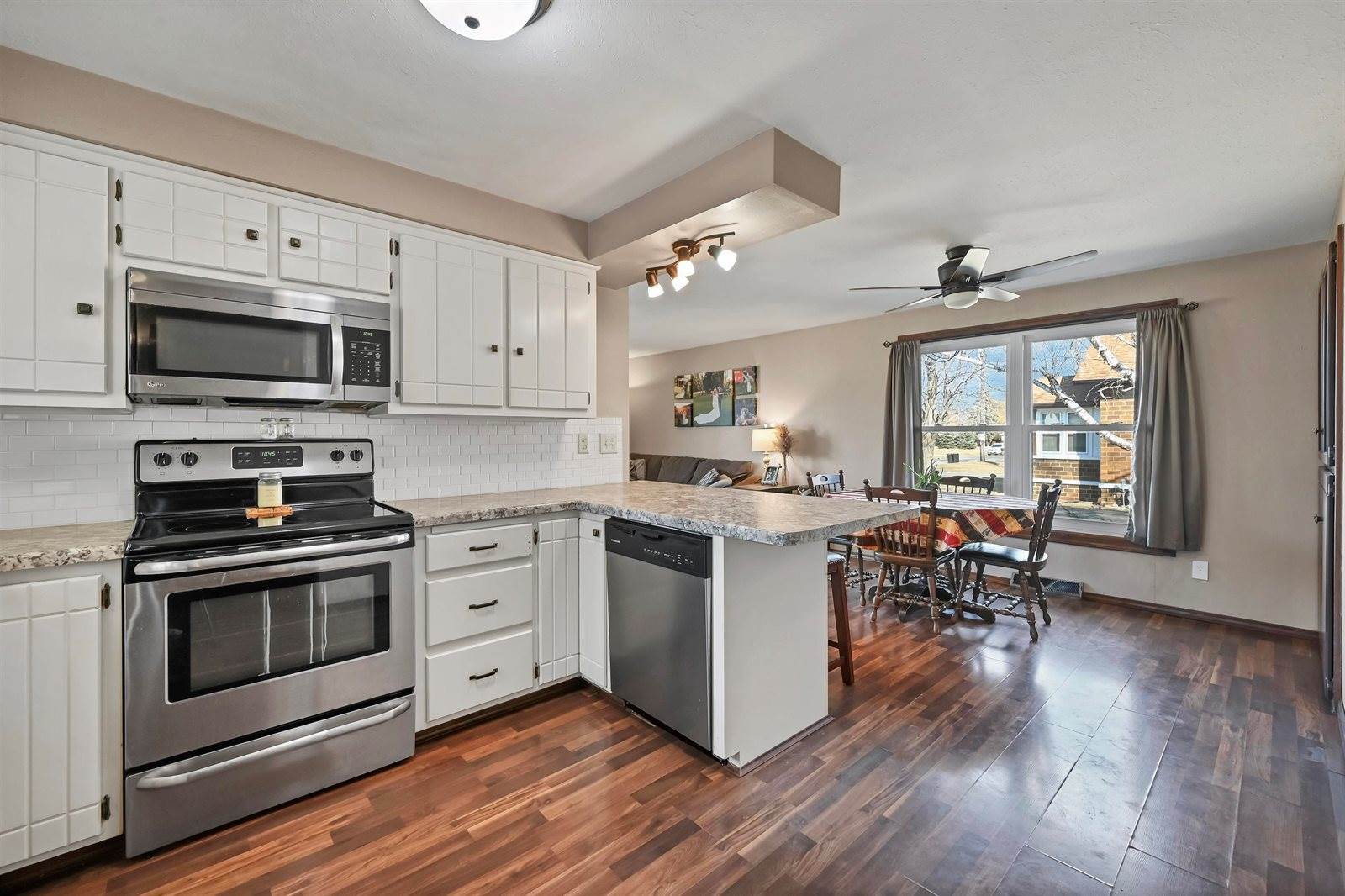 716 Maywood Avenue, Green Bay, WI 54303