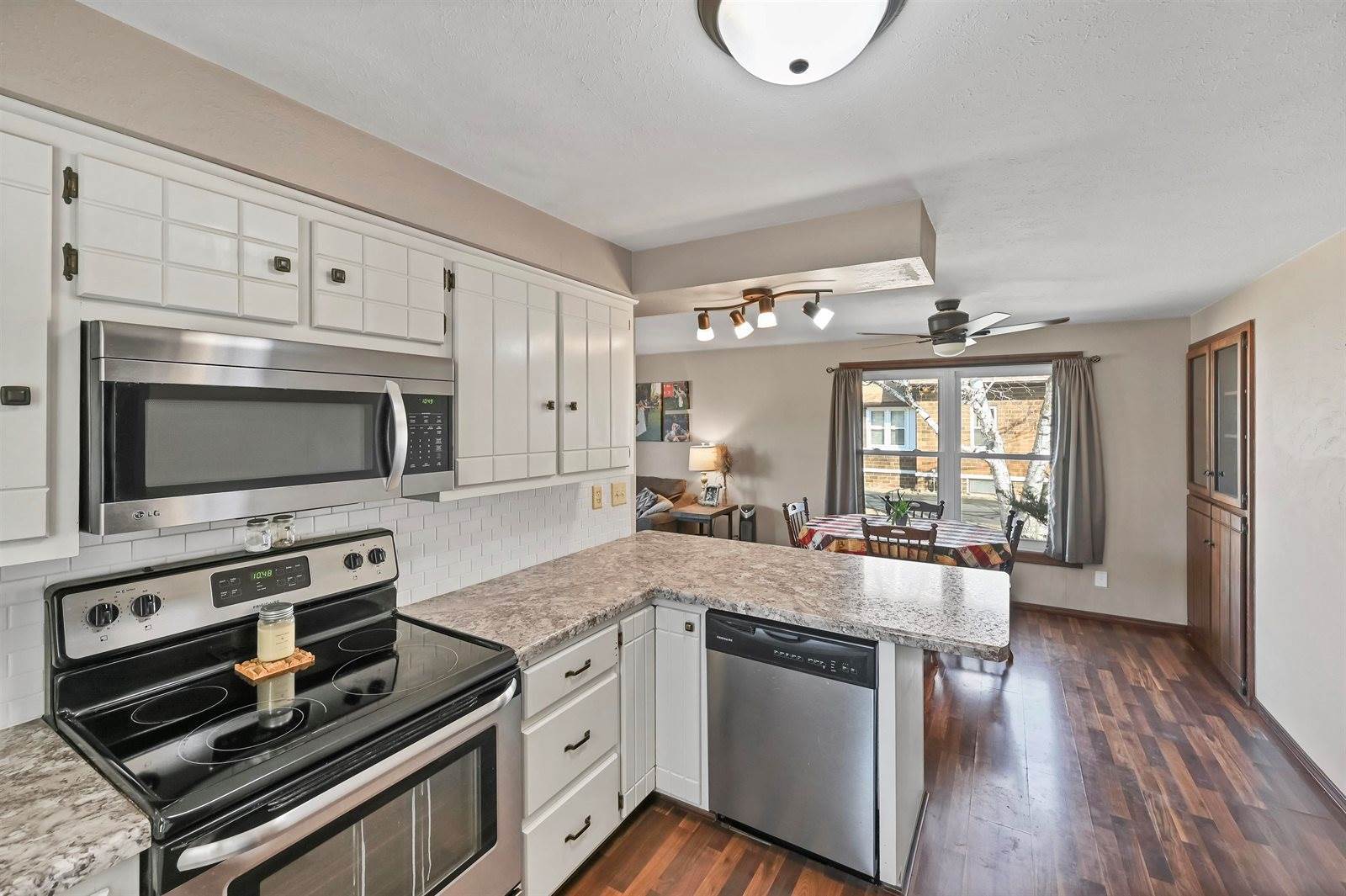 716 Maywood Avenue, Green Bay, WI 54303