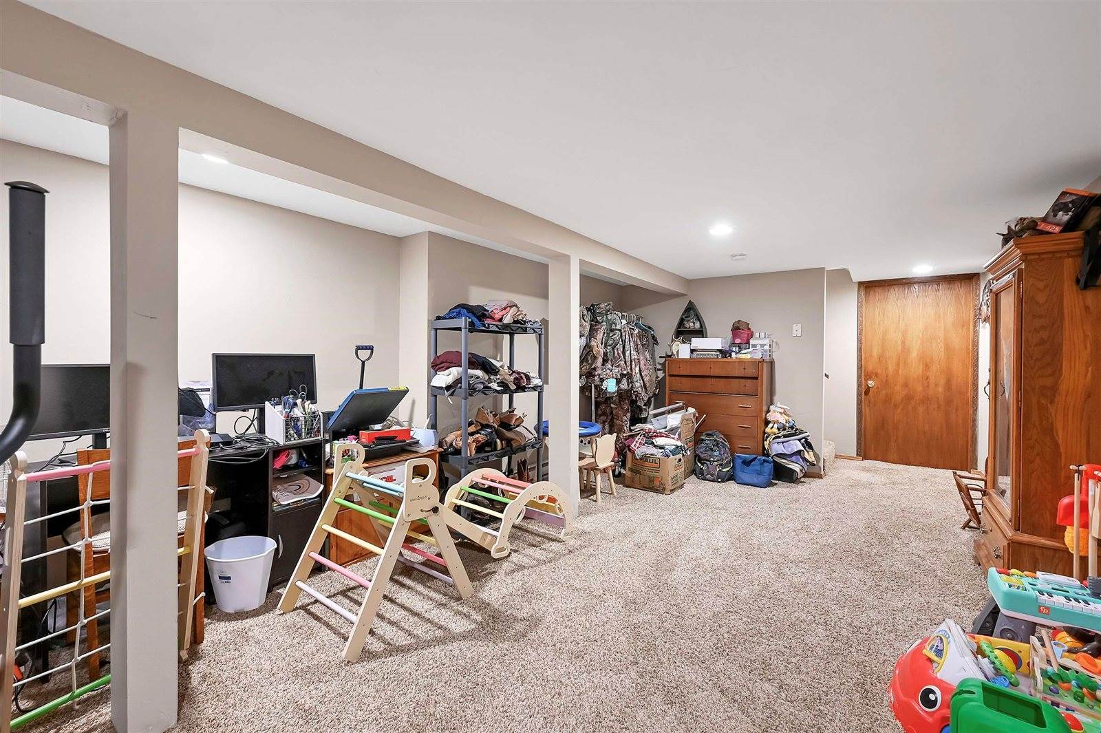 716 Maywood Avenue, Green Bay, WI 54303