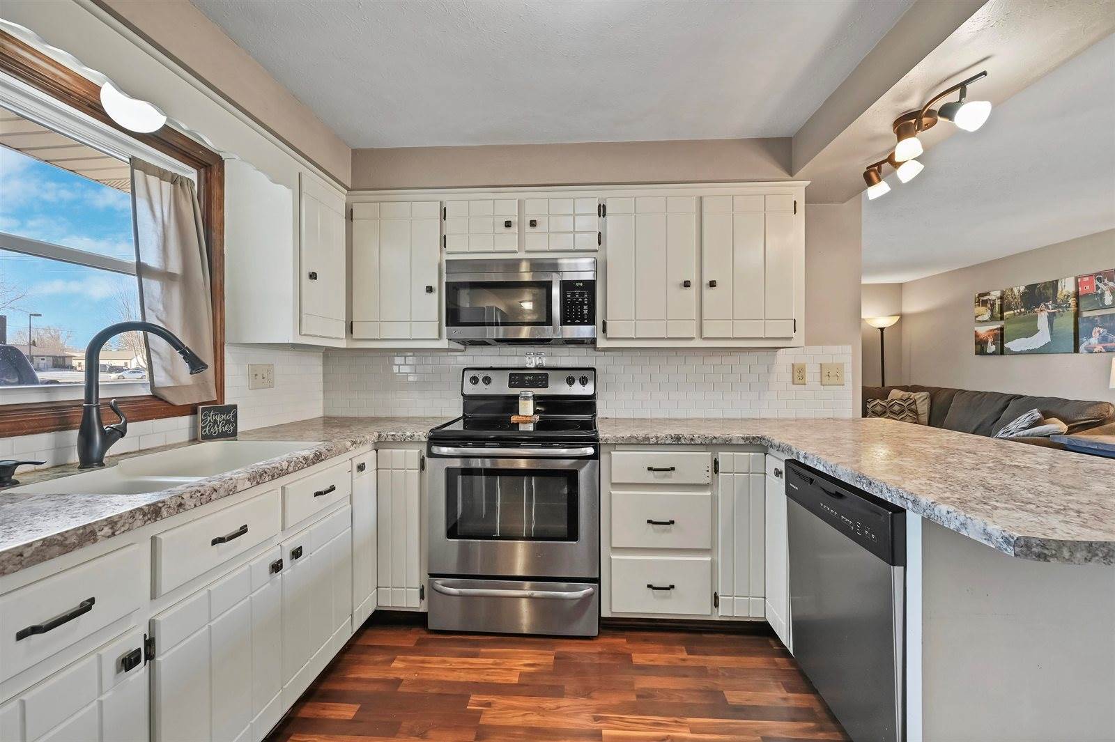 716 Maywood Avenue, Green Bay, WI 54303