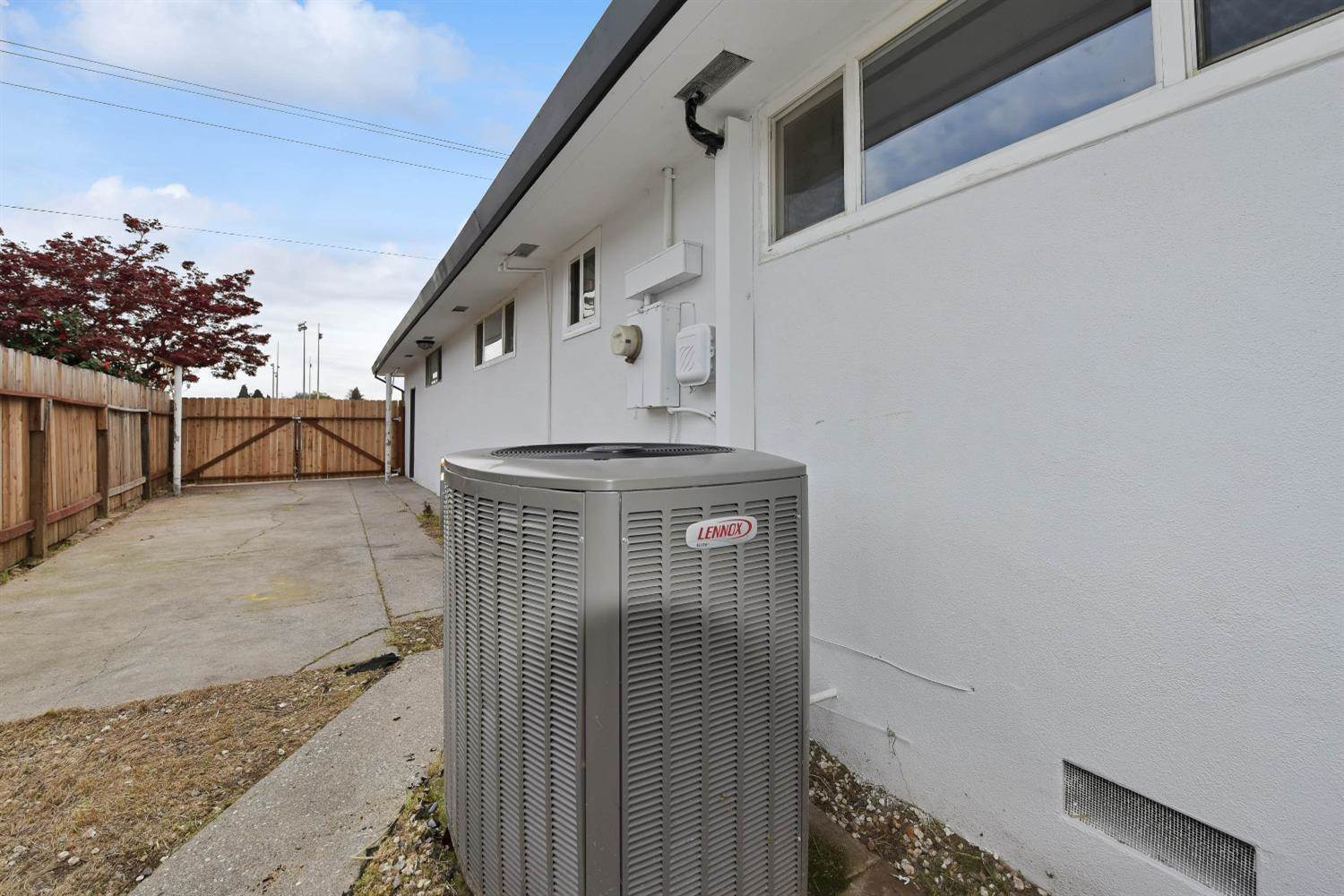 949 B Street, Yuba City, CA 95991