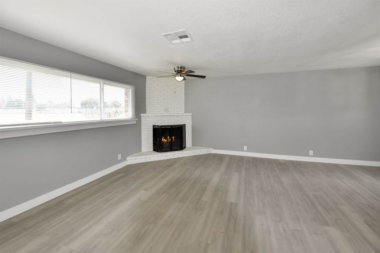 949 B Street, Yuba City, CA 95991