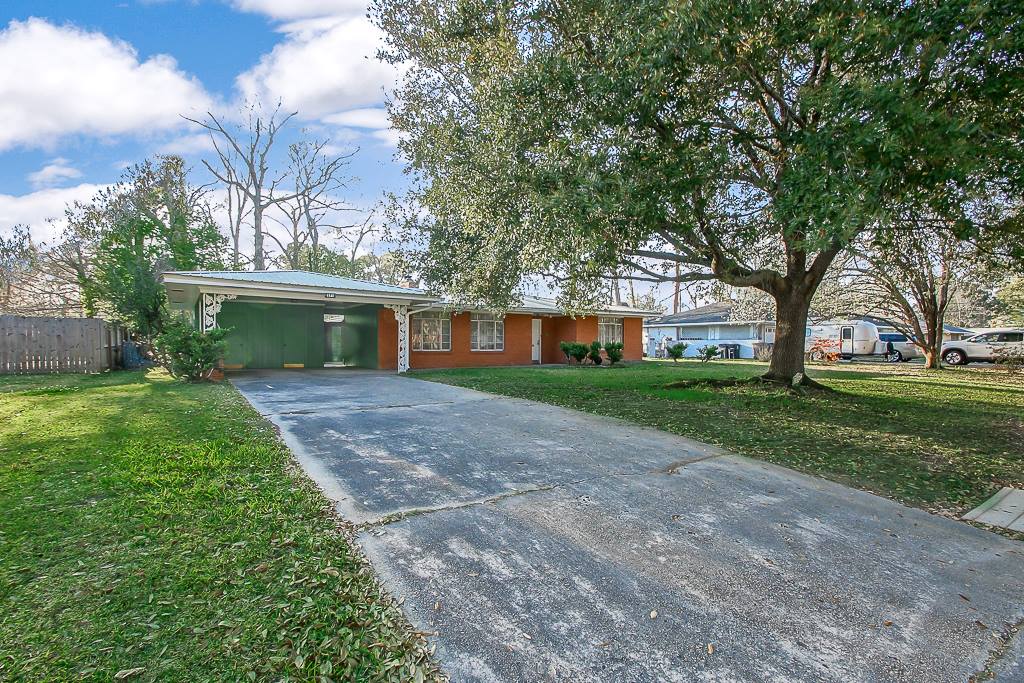 372 Frances Harriet Dr, Baton Rouge, LA 70815