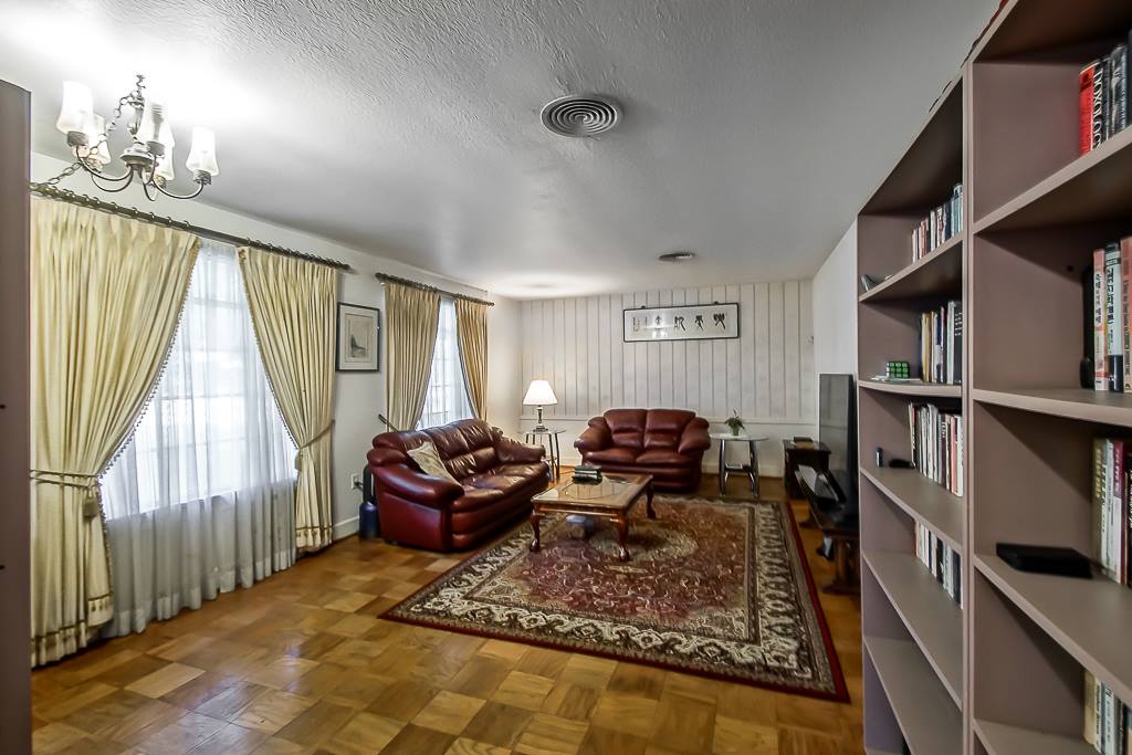 372 Frances Harriet Dr, Baton Rouge, LA 70815