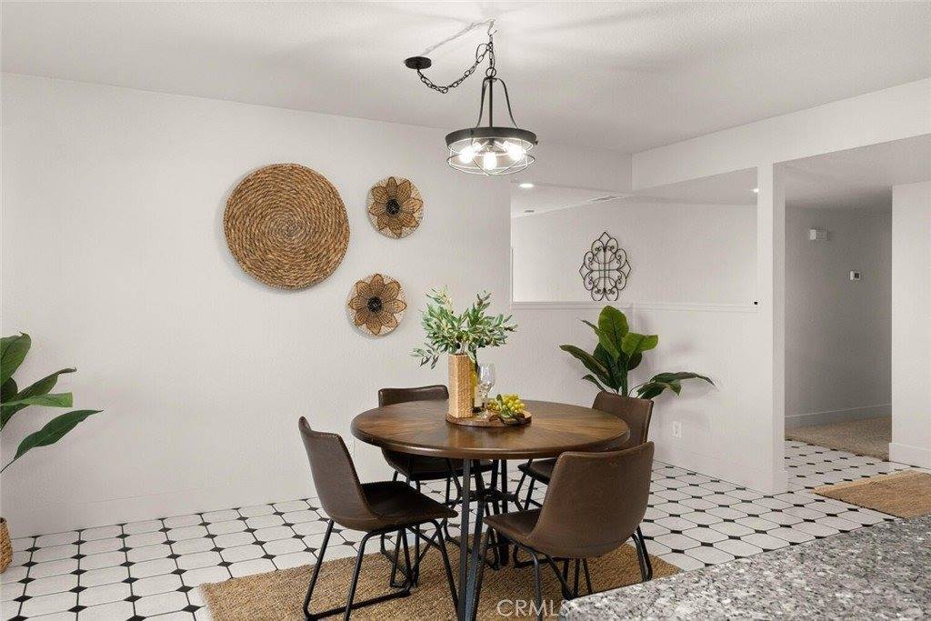 2 Nancy Lane, Chico, CA 95926