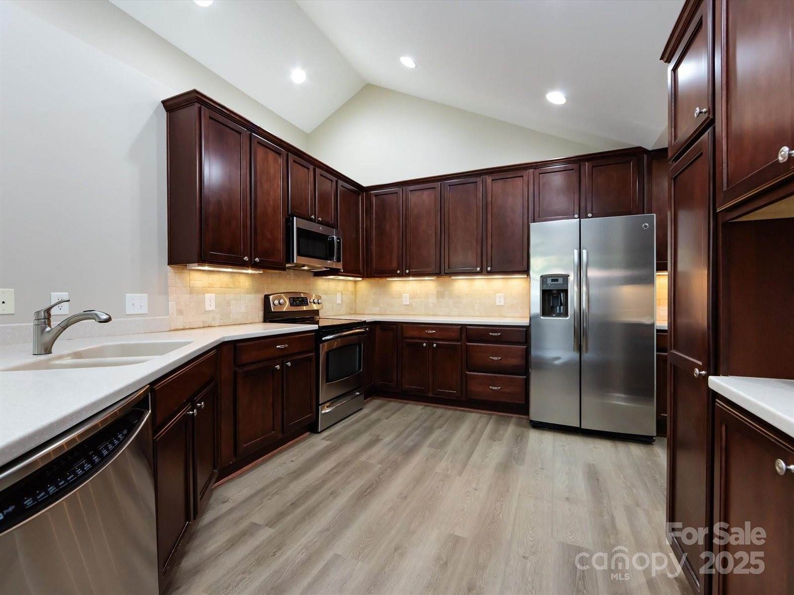 4723 Polo Gate Boulevard, Charlotte, NC 28216