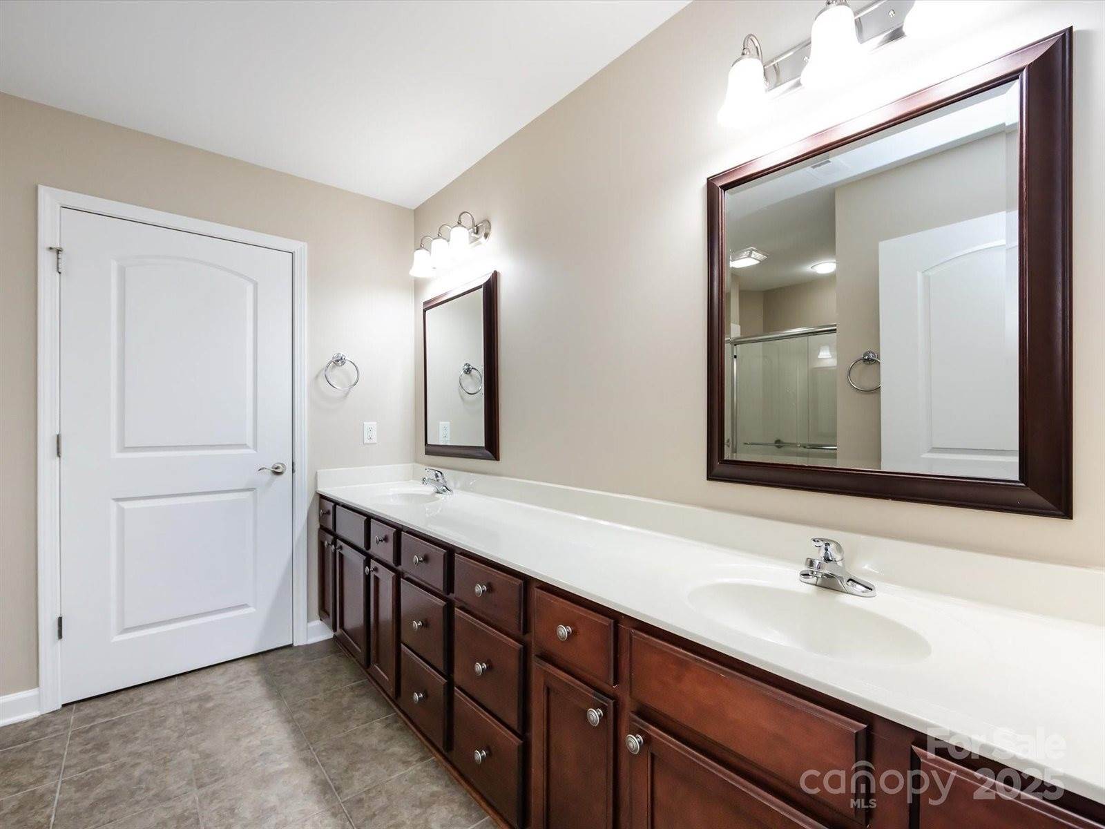 4723 Polo Gate Boulevard, Charlotte, NC 28216