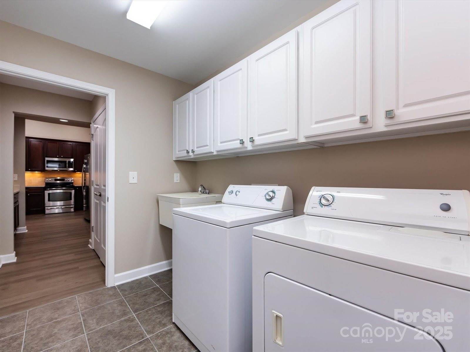 4723 Polo Gate Boulevard, Charlotte, NC 28216