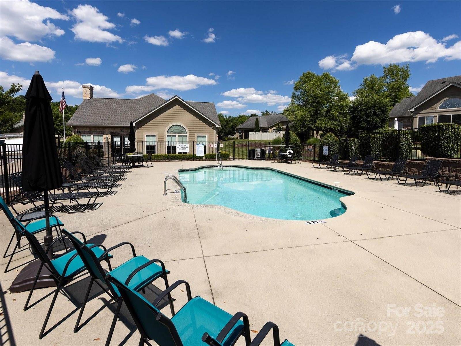 4723 Polo Gate Boulevard, Charlotte, NC 28216
