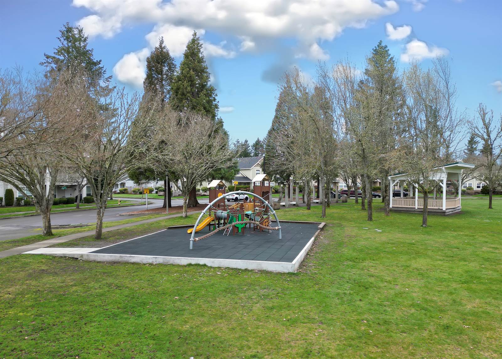 1473 Thompson Circle, DuPont, WA 98327