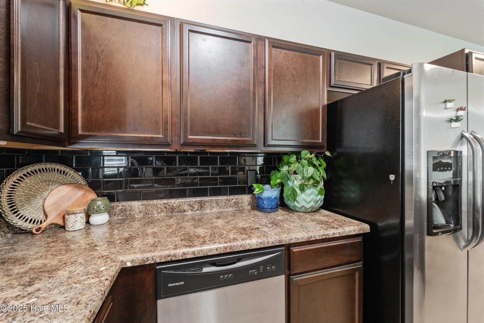 104 Waterstone Lane, Jacksonville, NC 28546